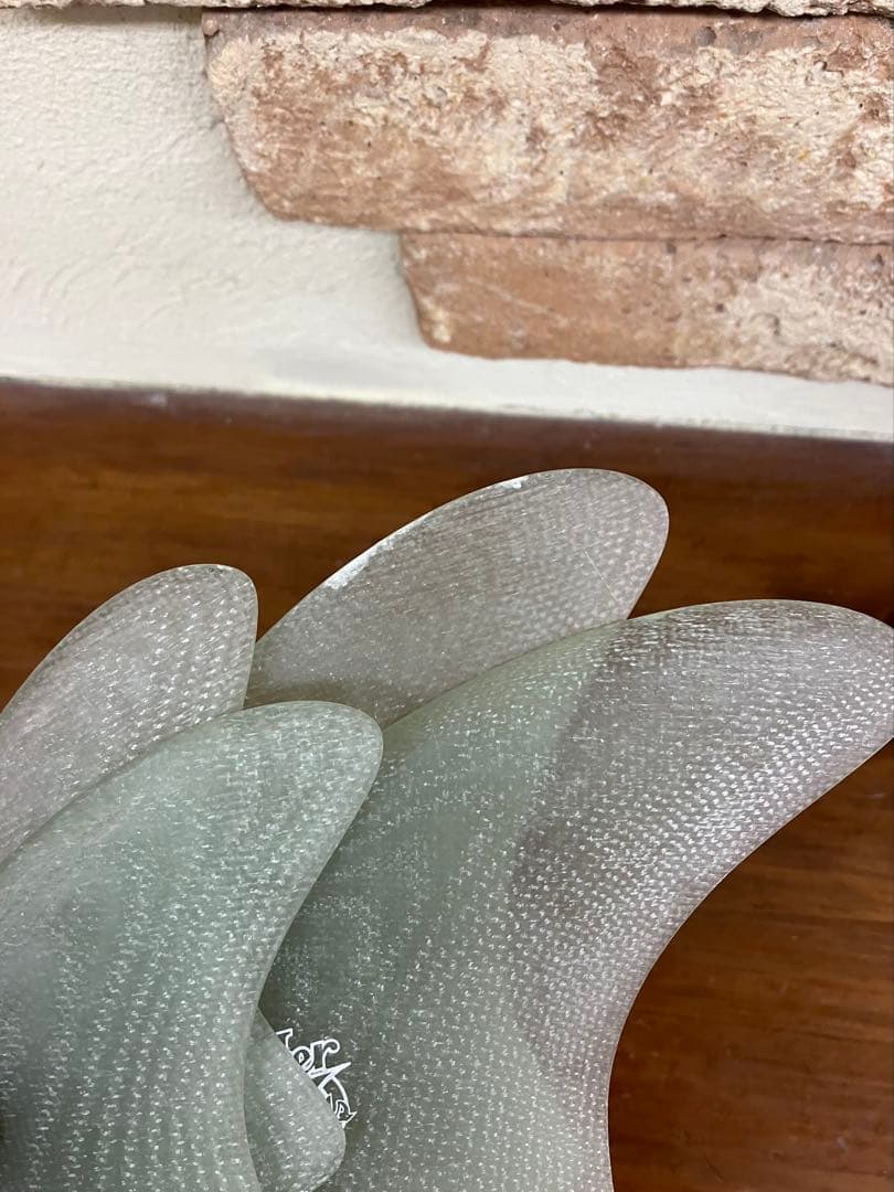 値下げSHAPESAND HULLS/FLEX FIN QUADFISH 5'9