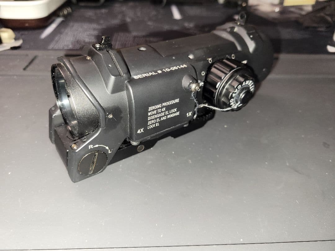 ELCAN specterDR タイプ 4倍固定スコープ エルカン