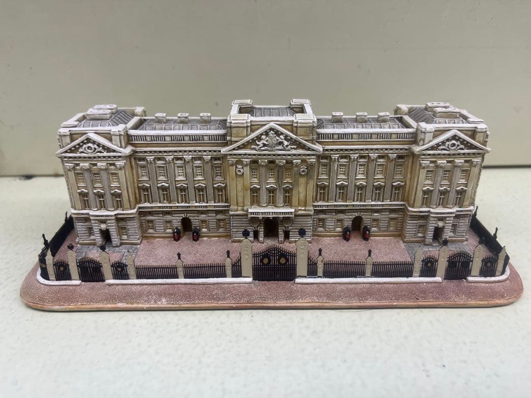 バッキンガム宮殿 リリパットレーン Backingham Palace