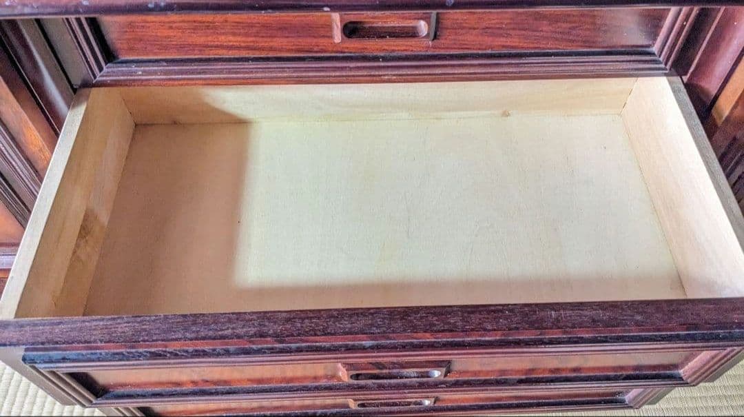 サイドチェスト アンティーク家具　断捨離　コレクション整理