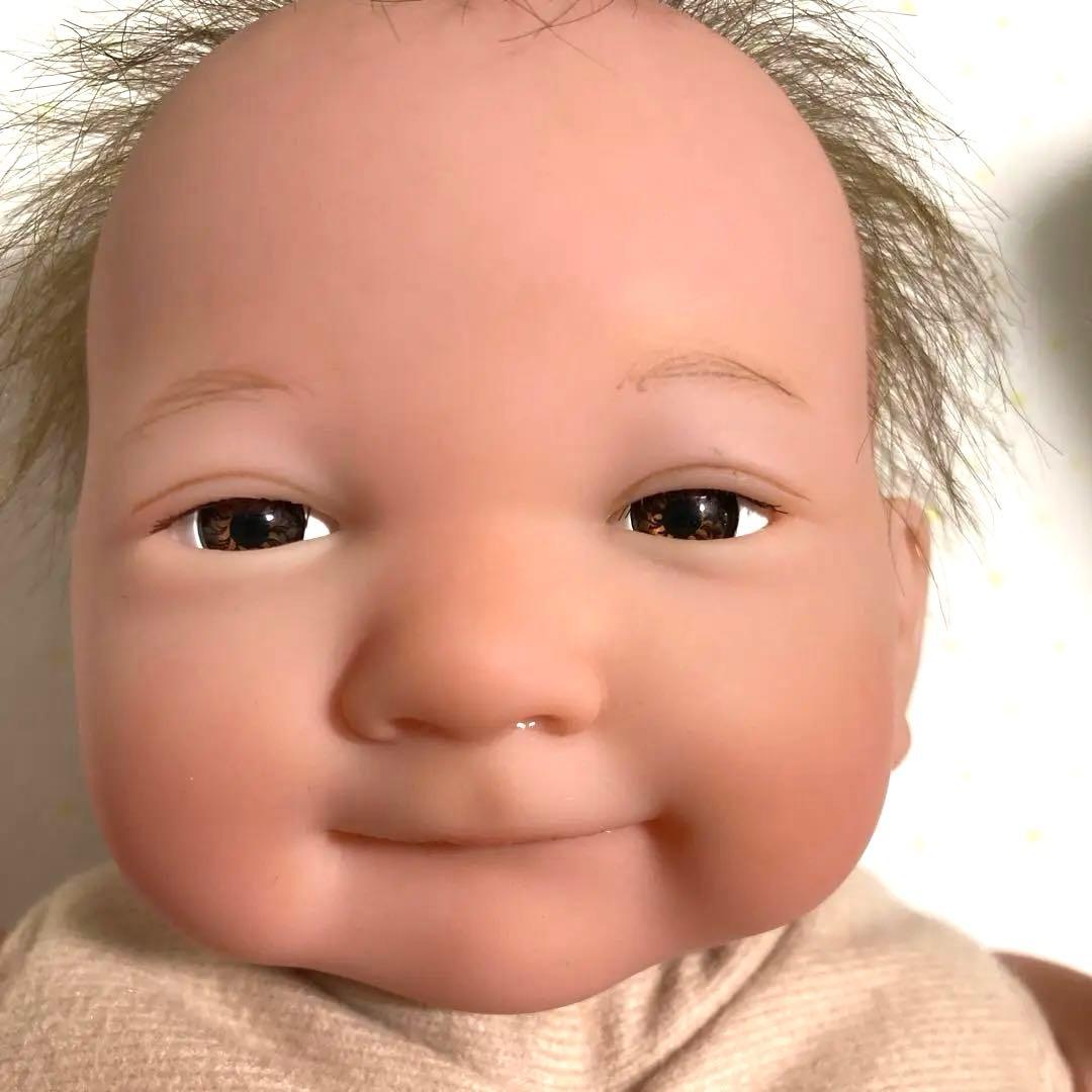 赤ちゃん　お人形　笑顔　リボーンドール　低体重児　小さめ　reborn doll