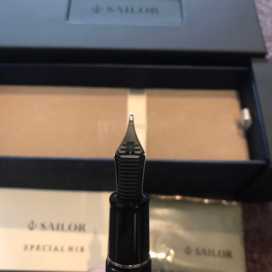 新品未使用品　セーラー　スペシャルニブ　クロスポイント万年筆