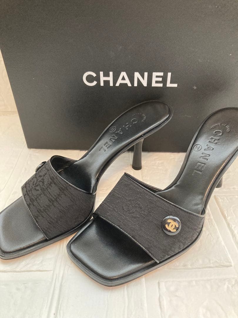 CHANEL サンダル　ミュール　ブラック　36