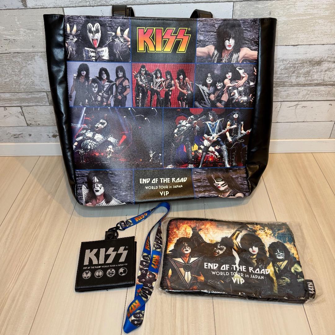 KISS 2019来日 VIPグッズ 直筆サイン 他おまけ付き！！
