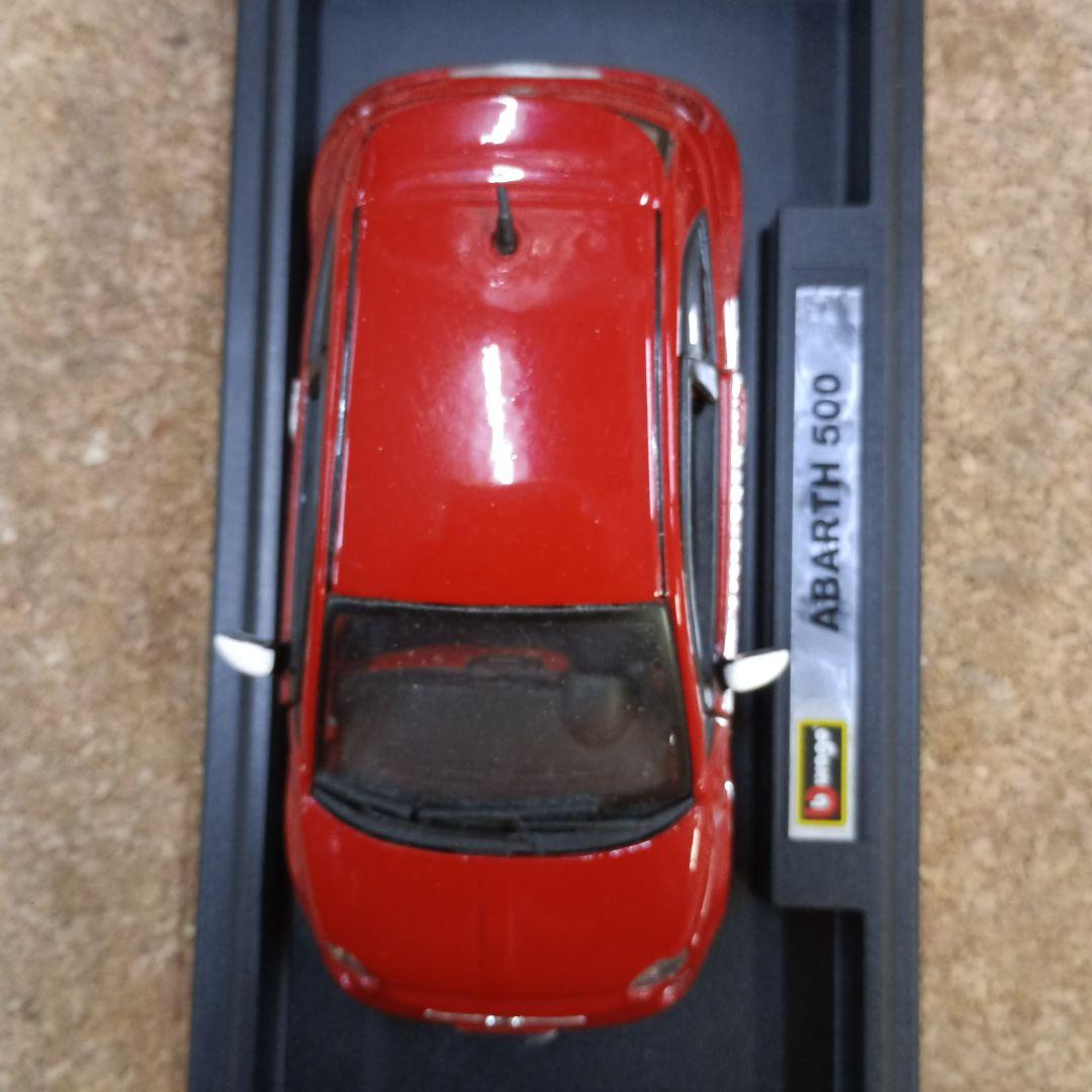 Bburago ABARTH 500 1/24 ミニカー