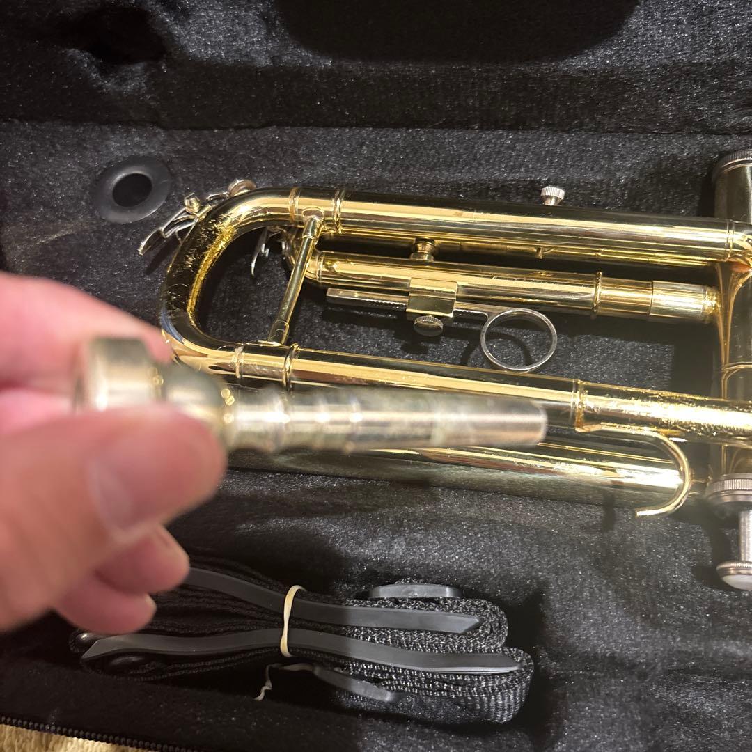 uoouwe トランペット マウスピース付き　専用ケース