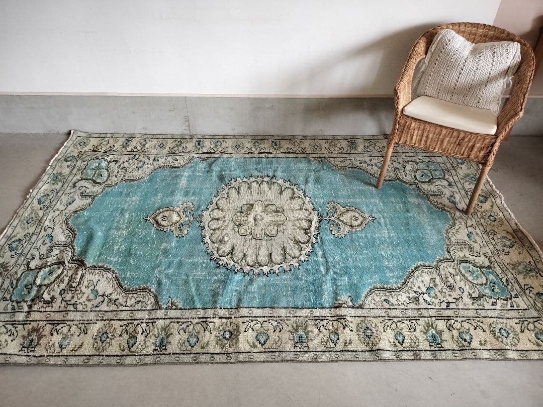 【coccinelle】ティファニーブルー　　No.667