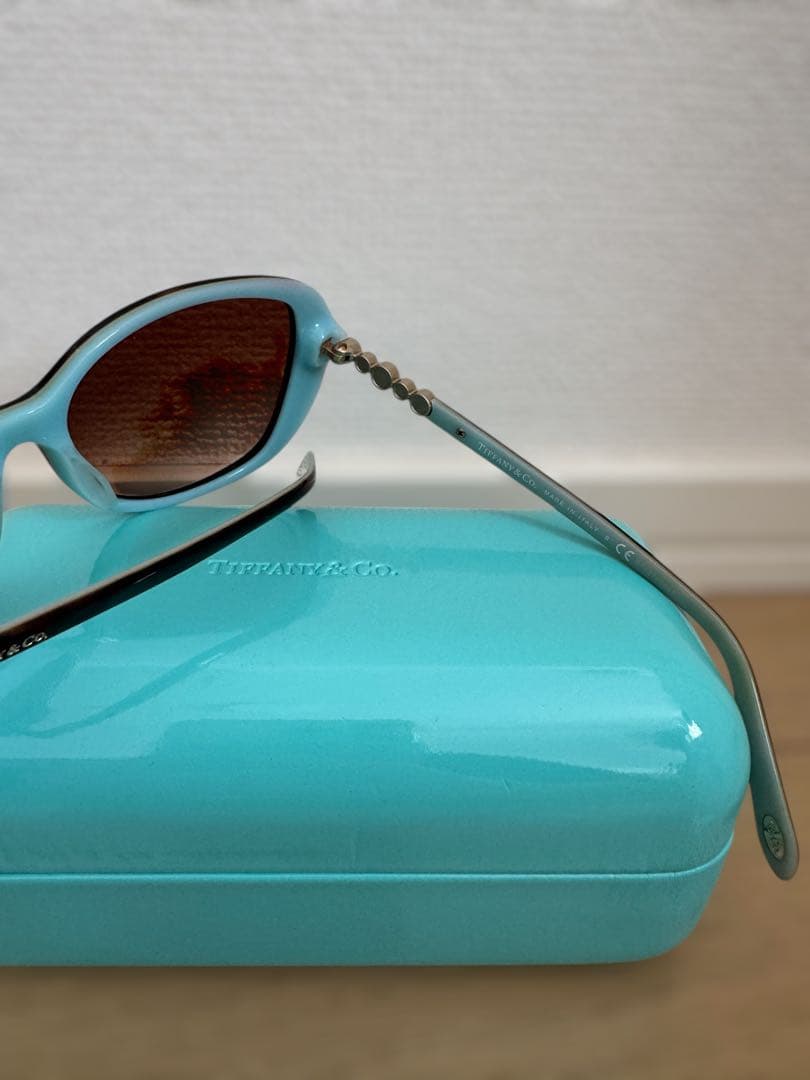 Tiffany & Co. ティファニー サングラス ブラウン ケース付き