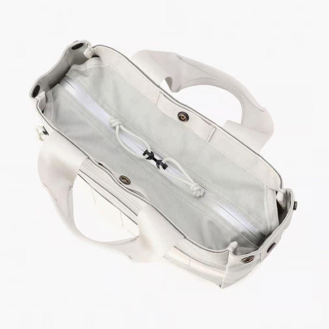 【新品・タグ付き】完売品BRIEFING 限定メタリック カートトート シルバー