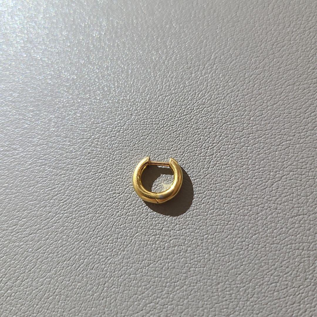 hum フープピアスK18【片耳のみ】