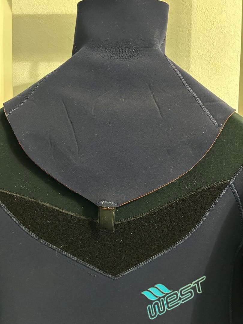 WESTウエットスーツ　圧縮ジャージ4ミリフル ＭＬサイズ相当