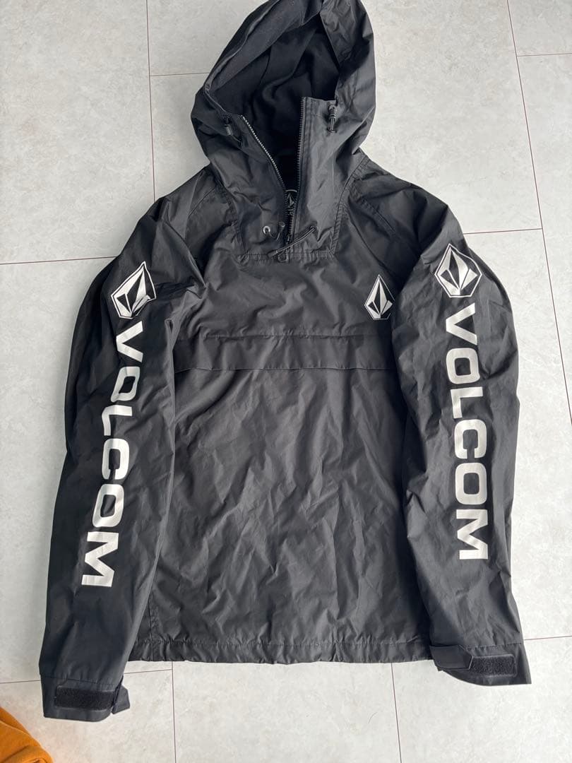 VOLCOM スノボーウェア　美品