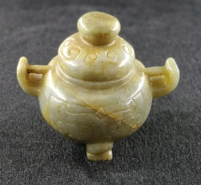 古玉両耳三脚蓋付き香炉{整理番号:K07}