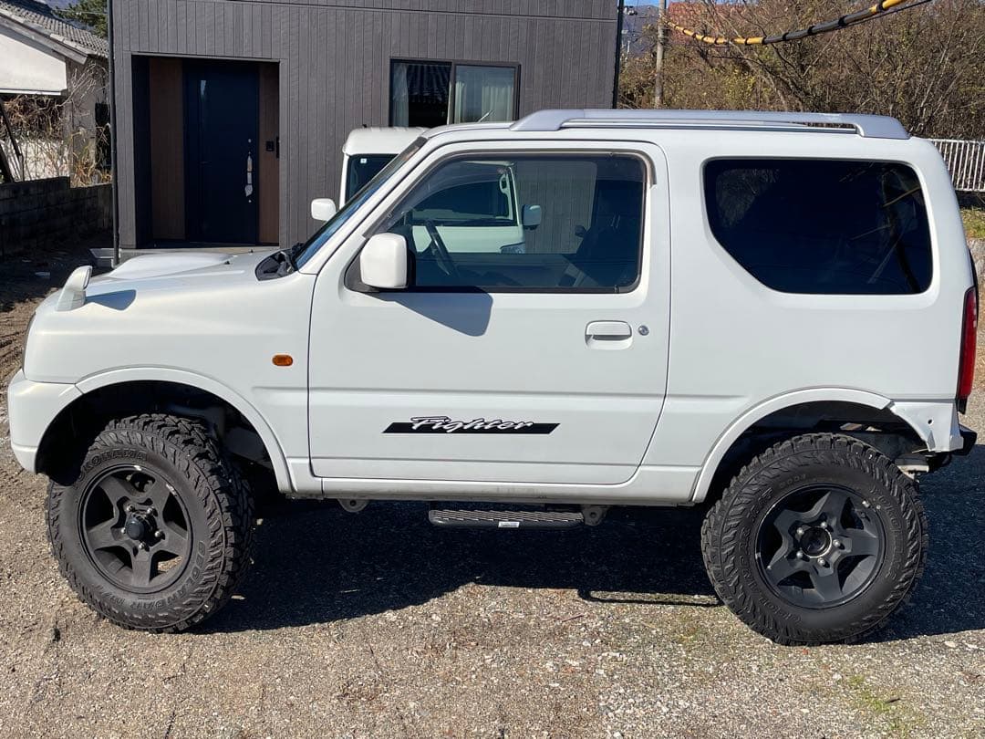 ジムニーJB23 ファイターエンジニアリング製エンジン換装　車検長　タイヤ新しい