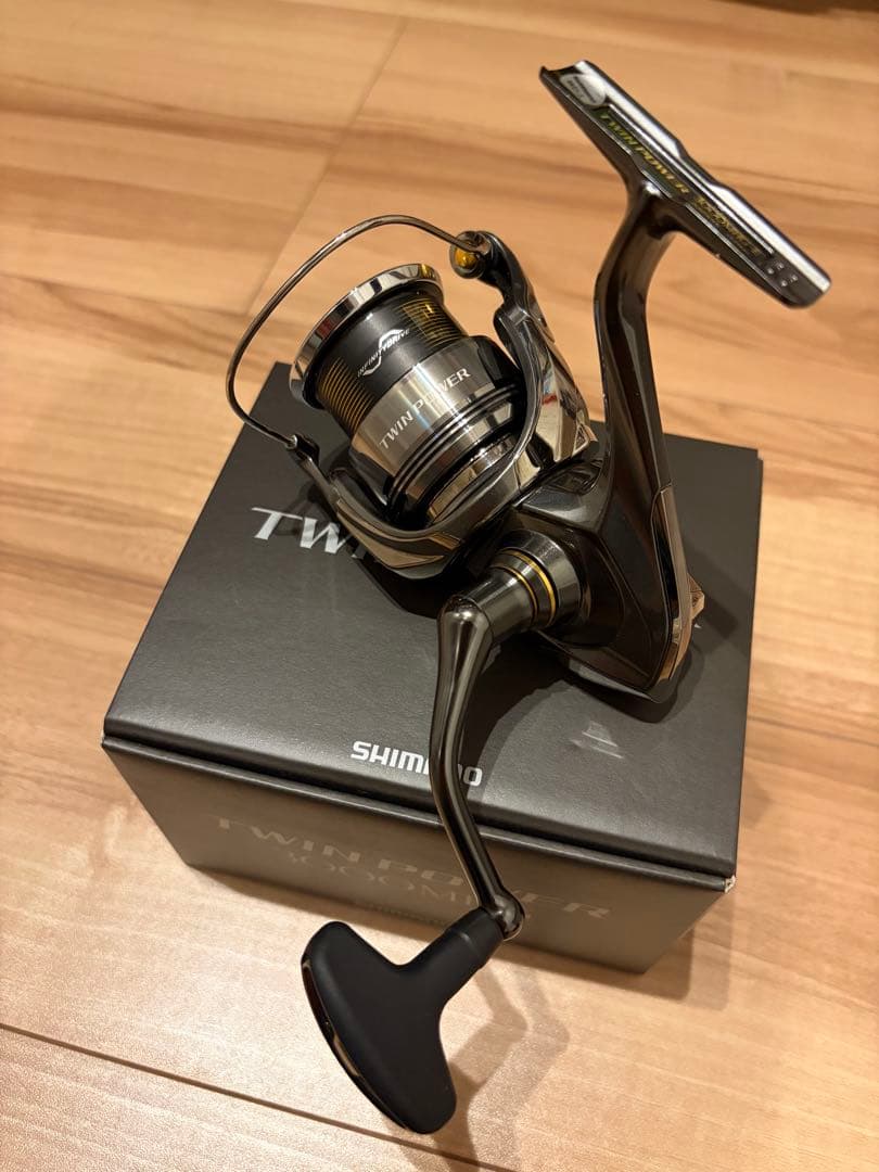 シマノ 24 ツインパワー 3000MHG
