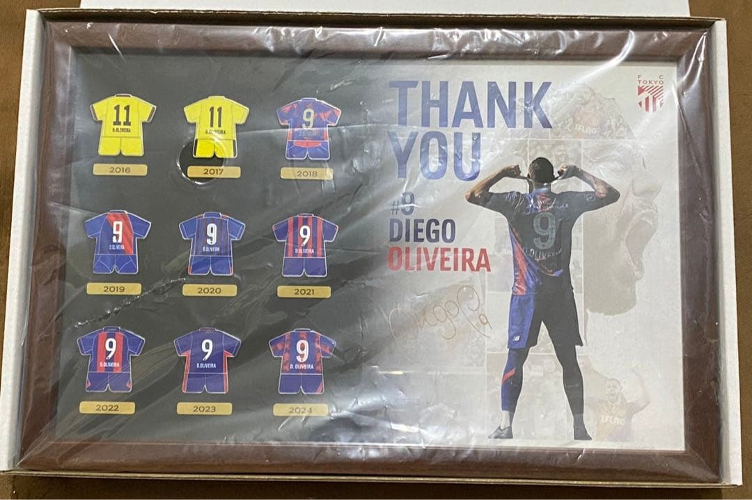 ディエゴ オリヴェイラ選手 FC東京 引退メモリアルユニフォームピンバッジセット