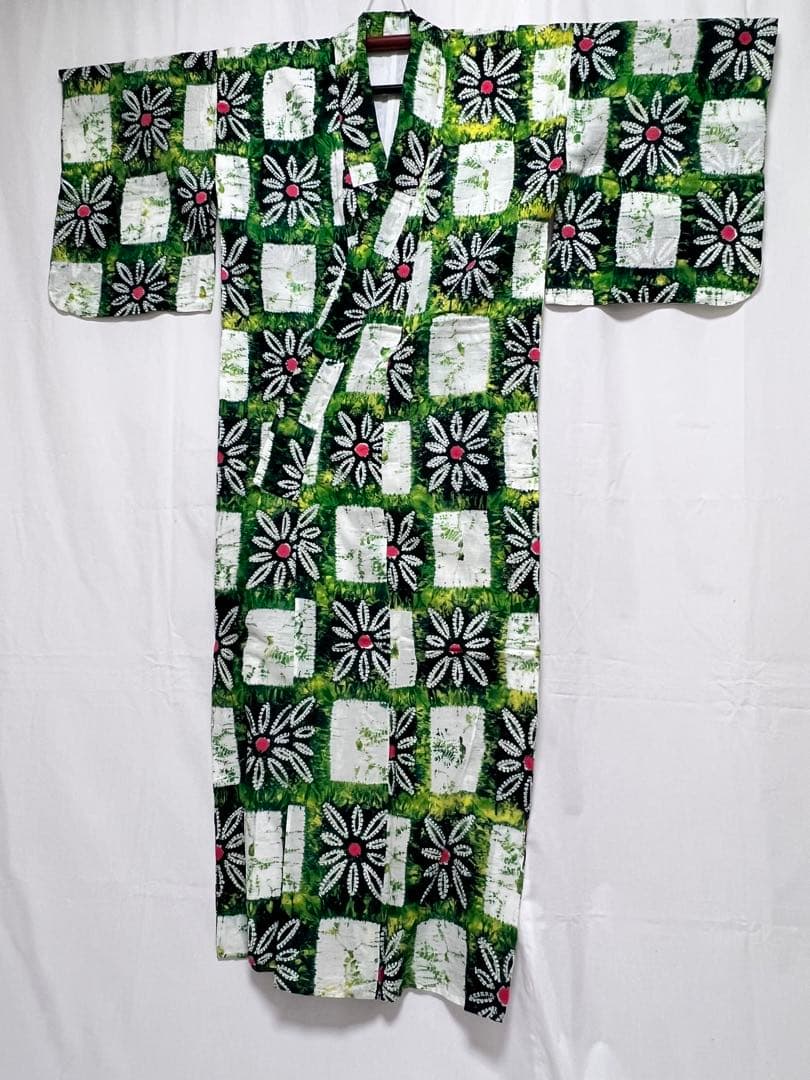 有松鳴海絞り　ゆかた