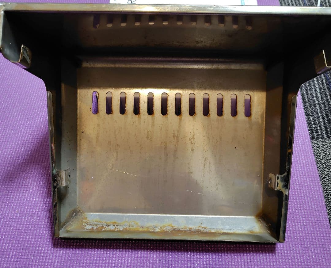 ハイゼットトラック　200系用　バッテリー用カバー