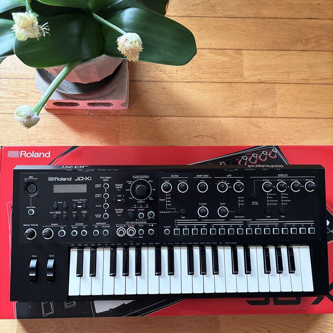 Roland JD-Xi シンセサイザー 本体