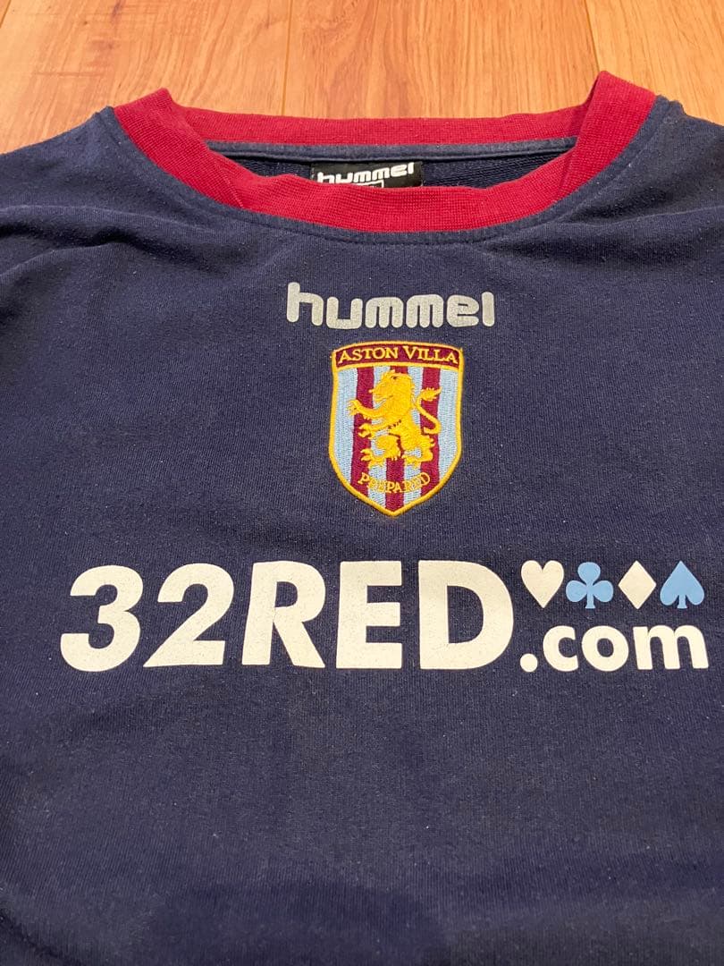 アストンヴィラ Hummel 32RED スウェット 古着　アストンビラ