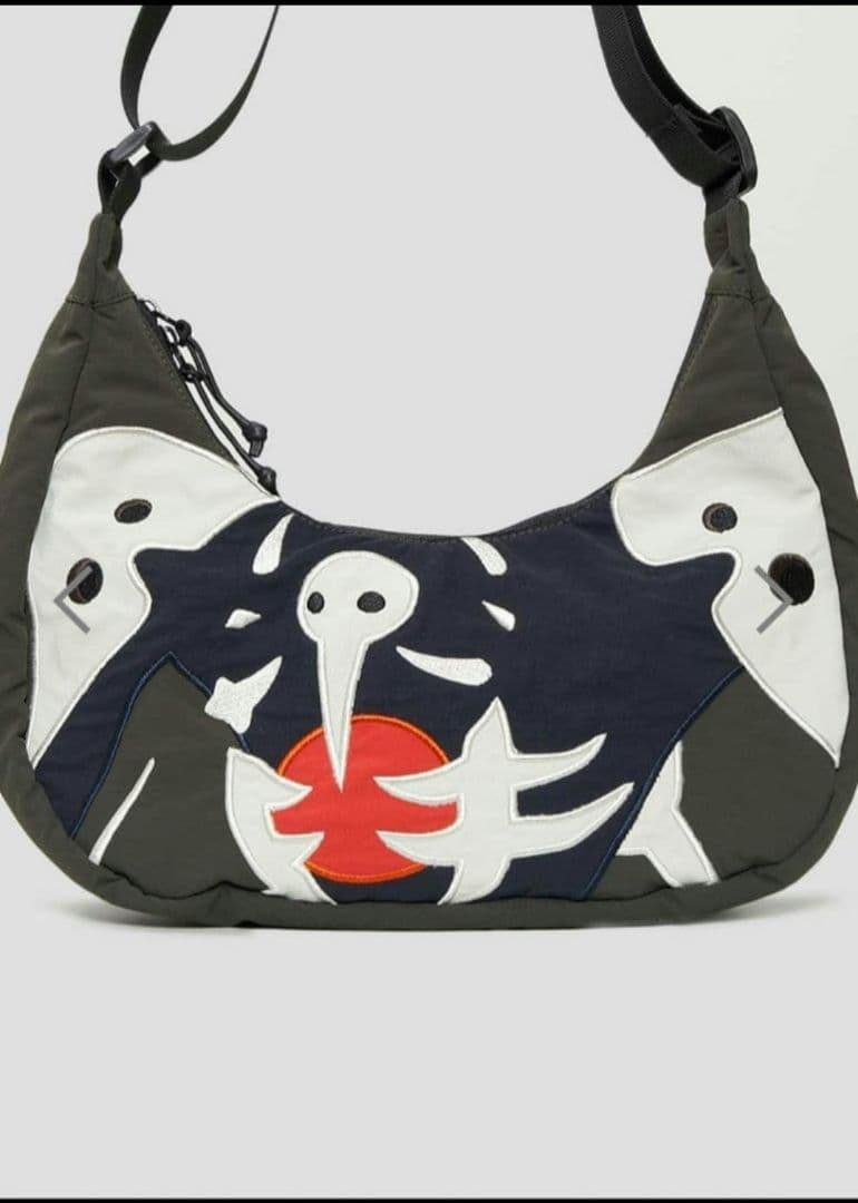 グラニフ 新世紀エヴァンゲリオン サキエル　ショルダーバック 完売品！