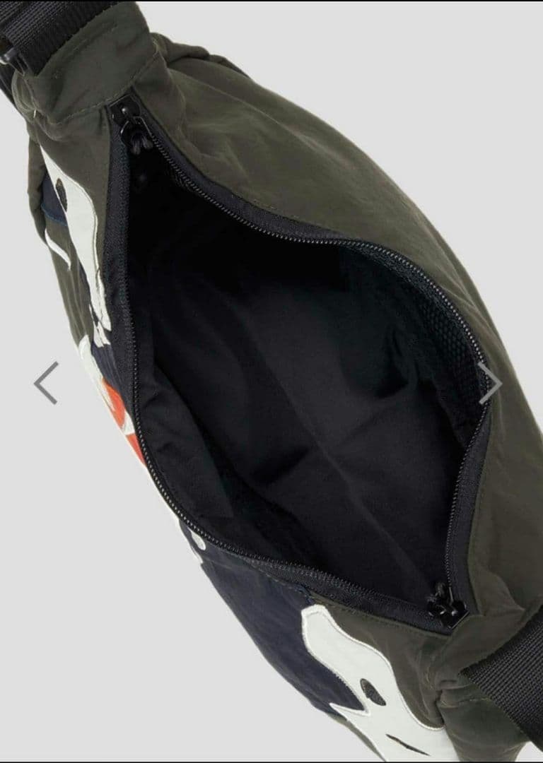 グラニフ 新世紀エヴァンゲリオン サキエル　ショルダーバック 完売品！