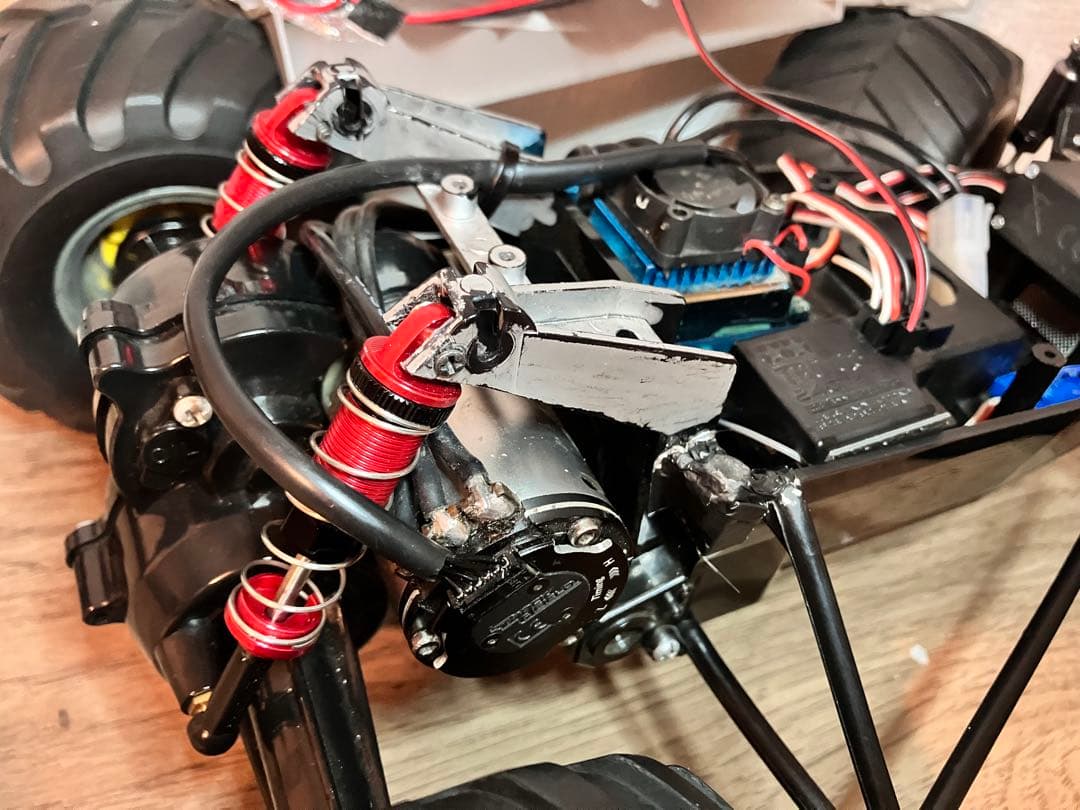 タミヤ　グラスホッパー　ブラシレス ビックタイヤVer ラジコン タミヤ RC