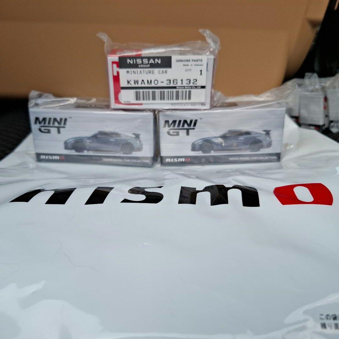 MINI GT 日産 R35 GTR nismo 2025 限定 2台セット