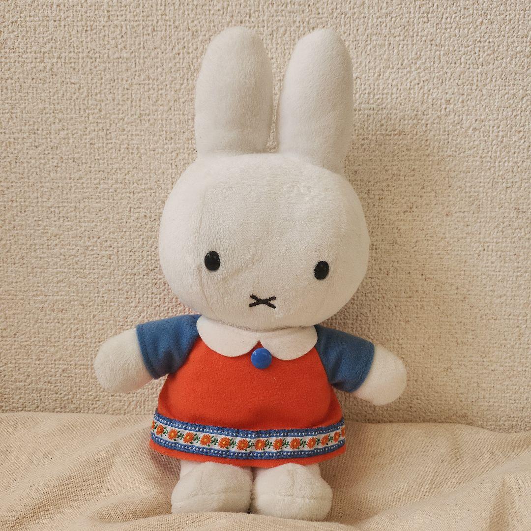 【限定、希少】ミッフィー　チロリアン
