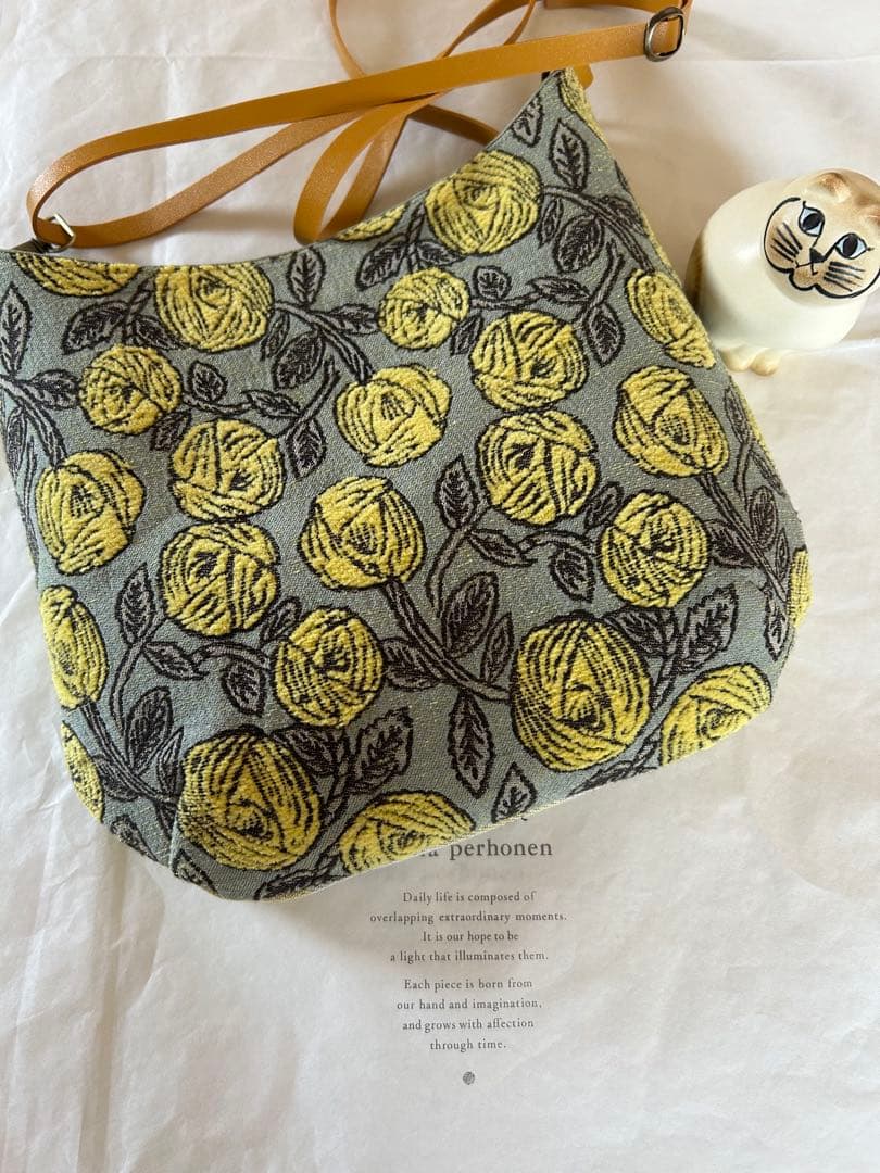 ミナペルホネン★rosy×choucho ショルダーポシェット★ハンドメイド