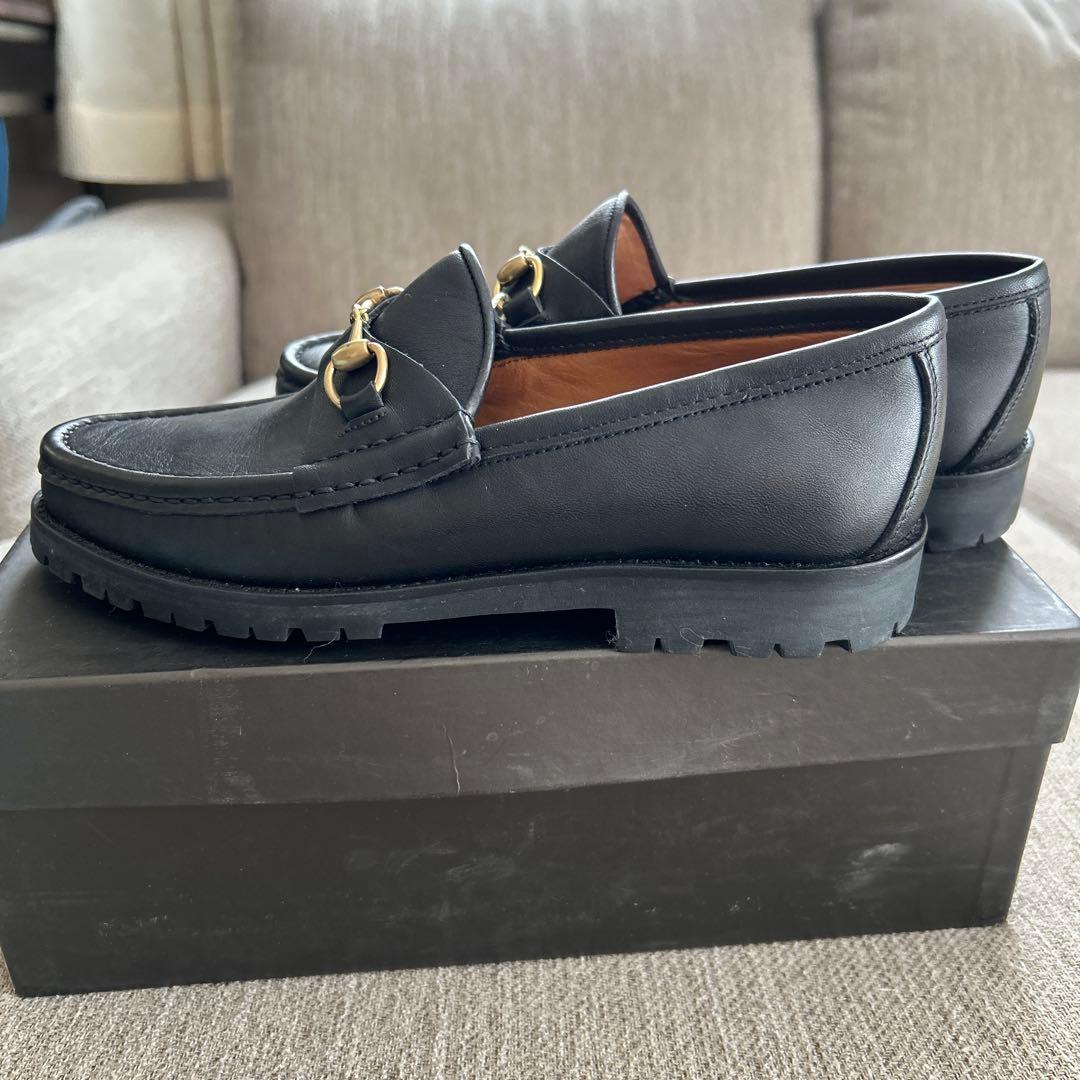 GUCCI ローファー