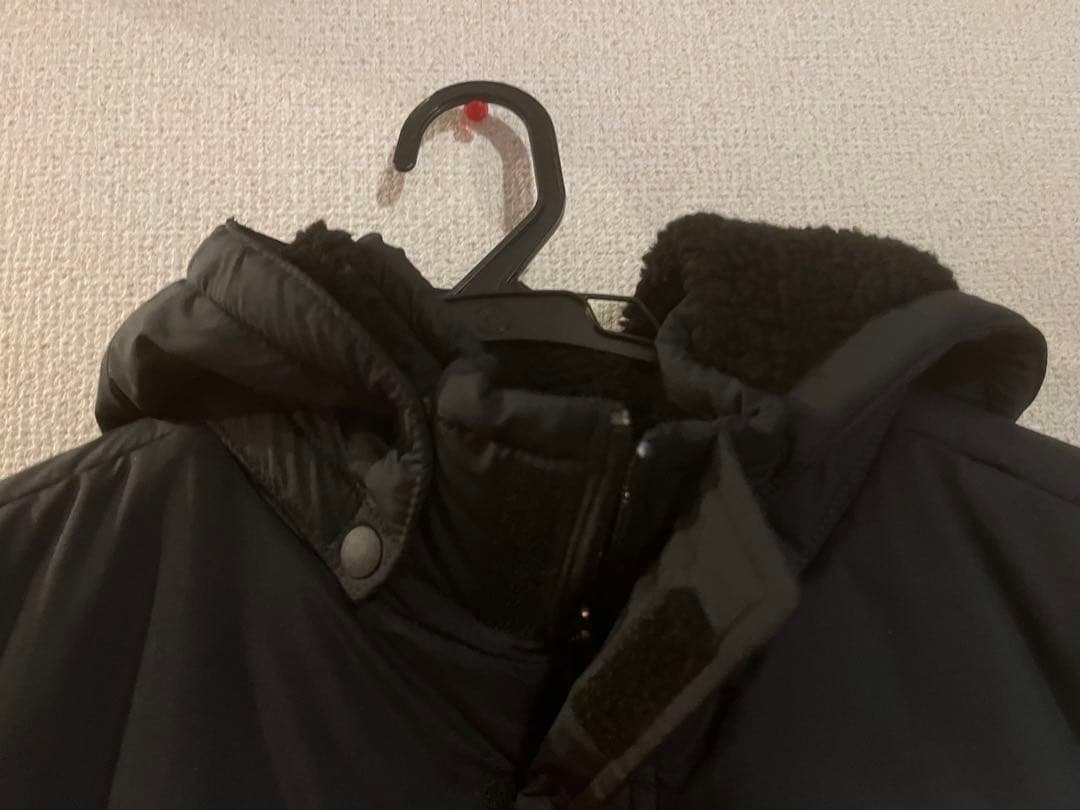 ☆美品☆ オークリー　ベンチコート　140センチ　ブラック