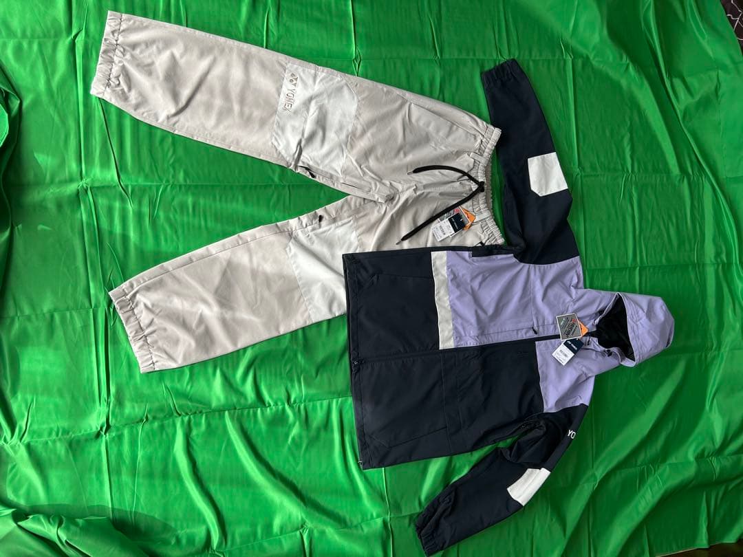 新品未使用 YONEX スノーボードウェア 上下セット 24-25モデル L