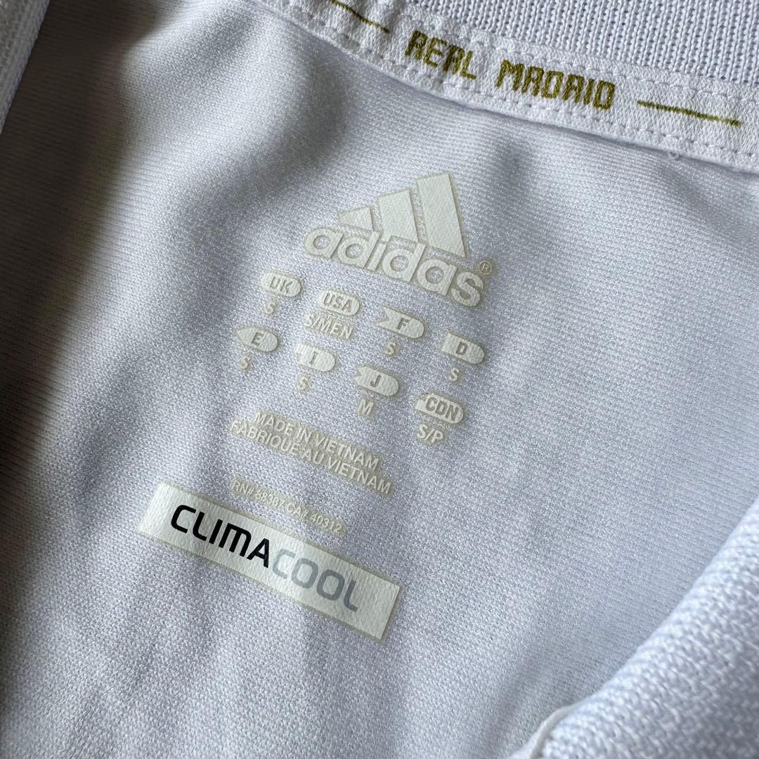 【希少長袖モデル】カリム・ベンゼマ ＃９ レアル・マドリード １１／１２（H）