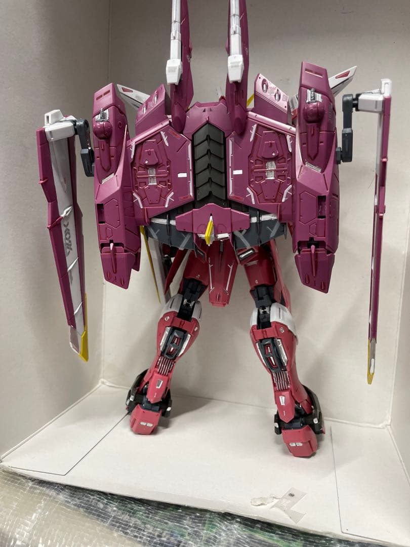 1/100MGジャスティスガンダム素組完成品