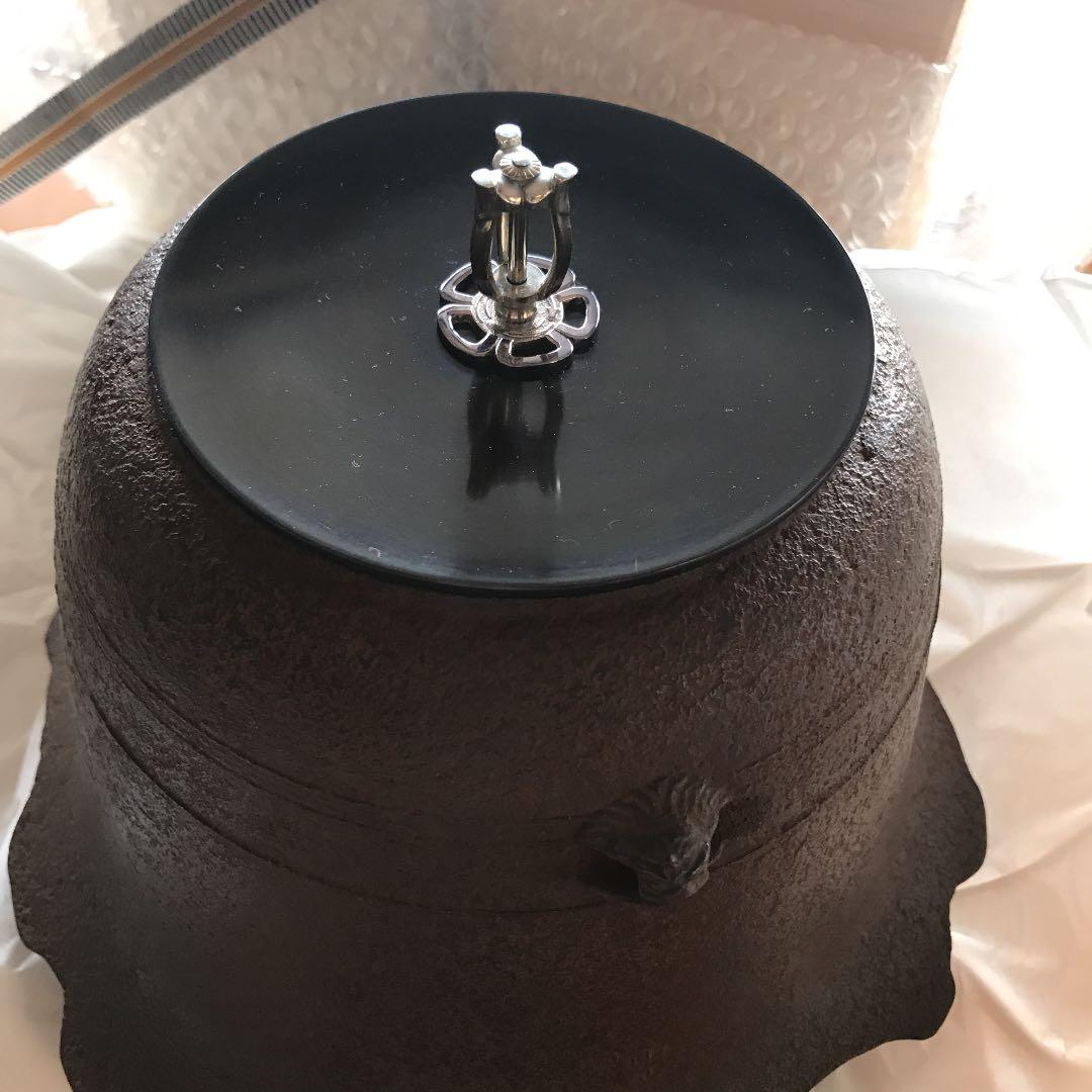 風炉(面取道安)と風鈴釜　未使用　佐藤旺光　銀座三越　清光堂