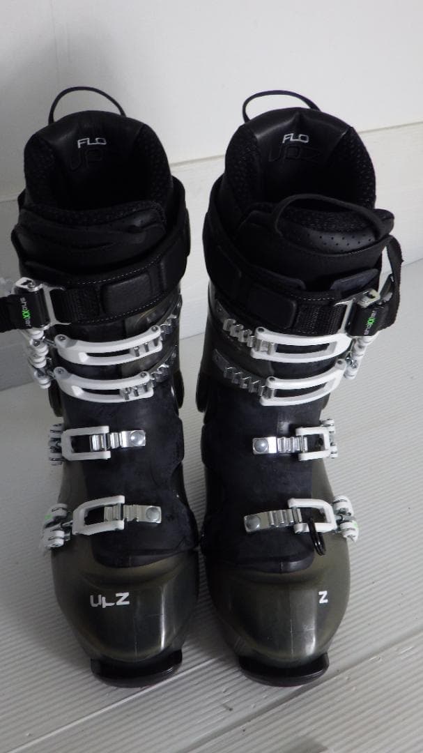 T*3様 733/キレイ目　UPZ RC 8 スノーボード　アルペンボード用ブー