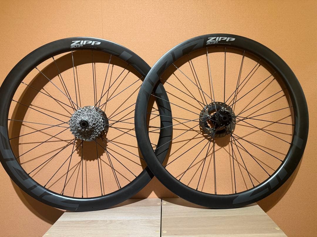 ZIPP 303S カーボンホイール 700C 付属あり