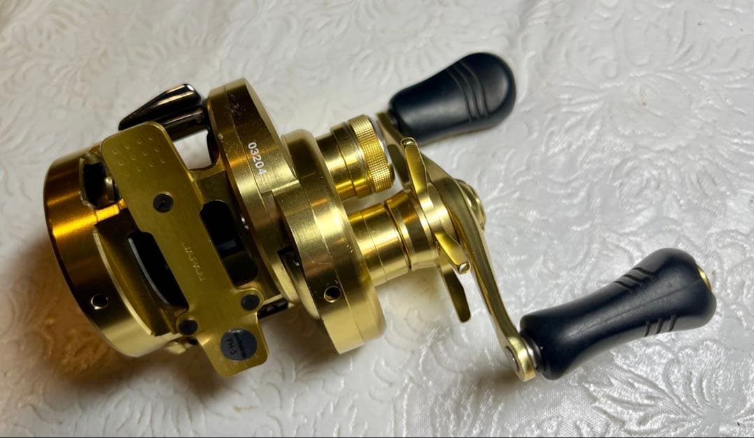 美品！　シマノ　14 カルカッタ　コンクエスト200 綺麗です！