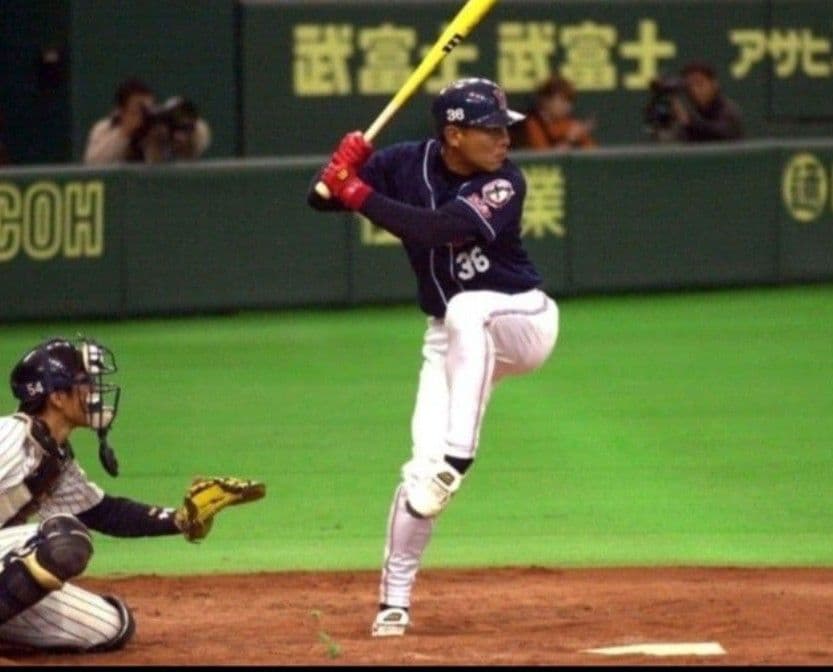 ヤクルトスワローズ池山隆寛監督レプリカユニフォーム