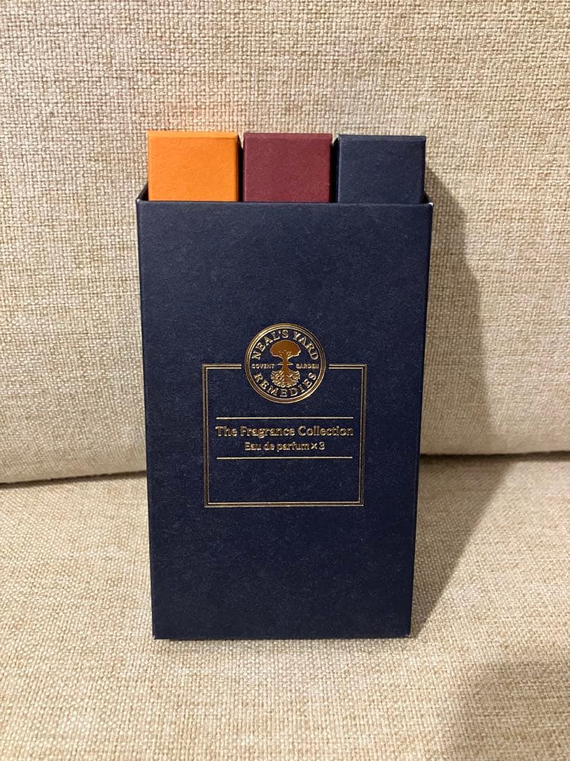 ニールズヤードフレグランスコレクション 香水 ローズ ネロリ　フランキンセンス