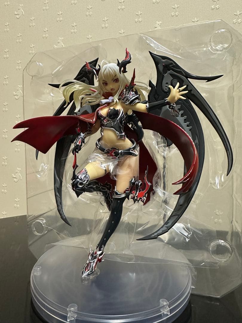 神撃のバハムート　ダークジェネラル フィギュア