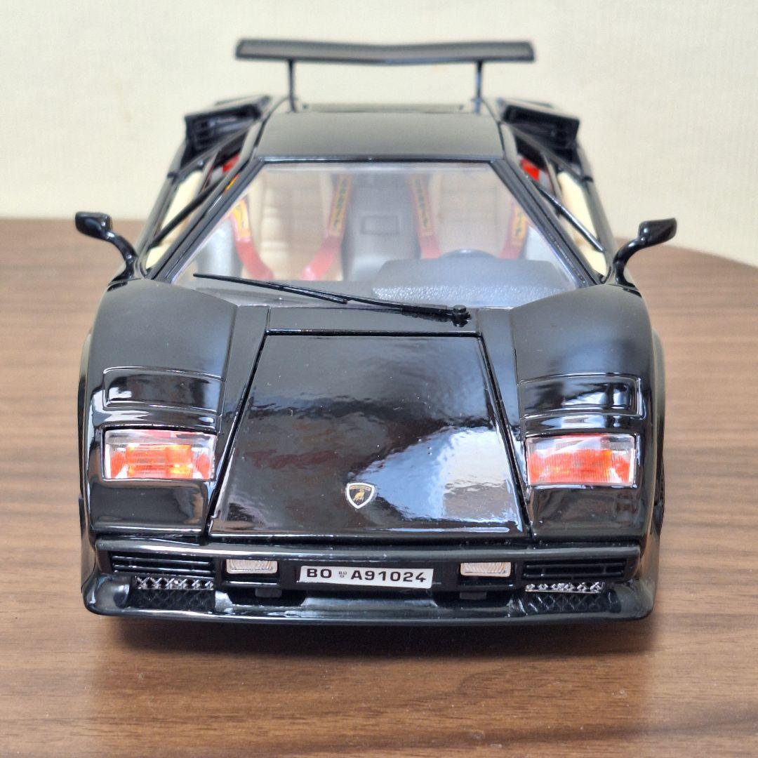 ミニカー ランボルギーニ カウンタック 1/18 ブラック