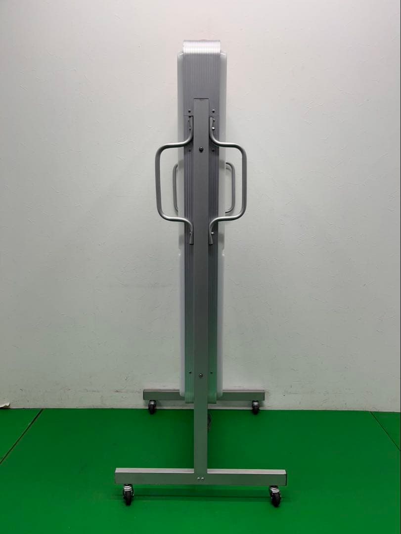 ☆地域限定送料無料☆工場整備品☆自立式電飾看板　回転灯付き