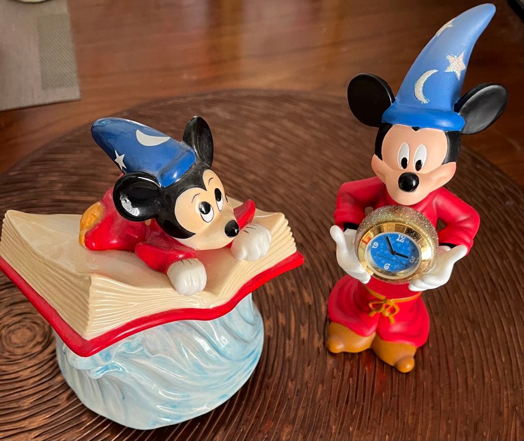 ディズニー ファンタジア ミッキーマウス魔法使いの弟子 オルゴール フィギュア