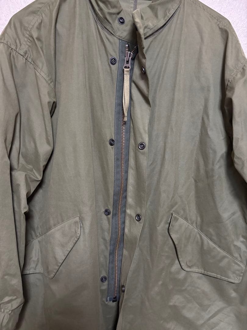 ☆美品☆ジャーナルスタンダードフィッシュテールパーカー　カーキ