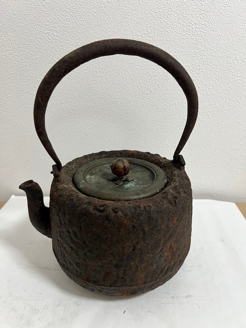 時代物 龍文堂 安之介 小振 鉄瓶 急須 水漏れなし 茶道具 骨董品
