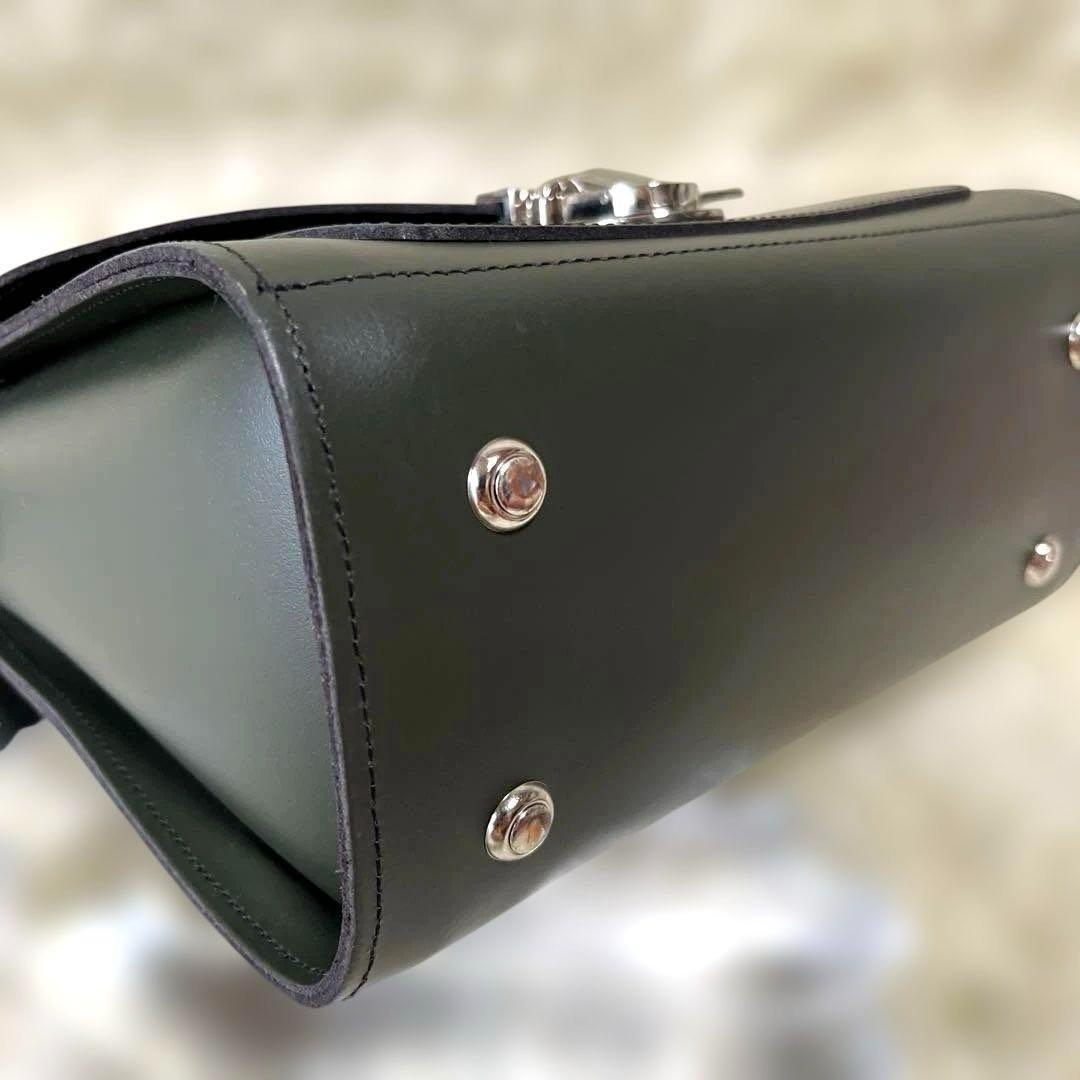 ザッチェルズ 2WAYショルダーハンドバック　英国製レザー　シュガーキューブ