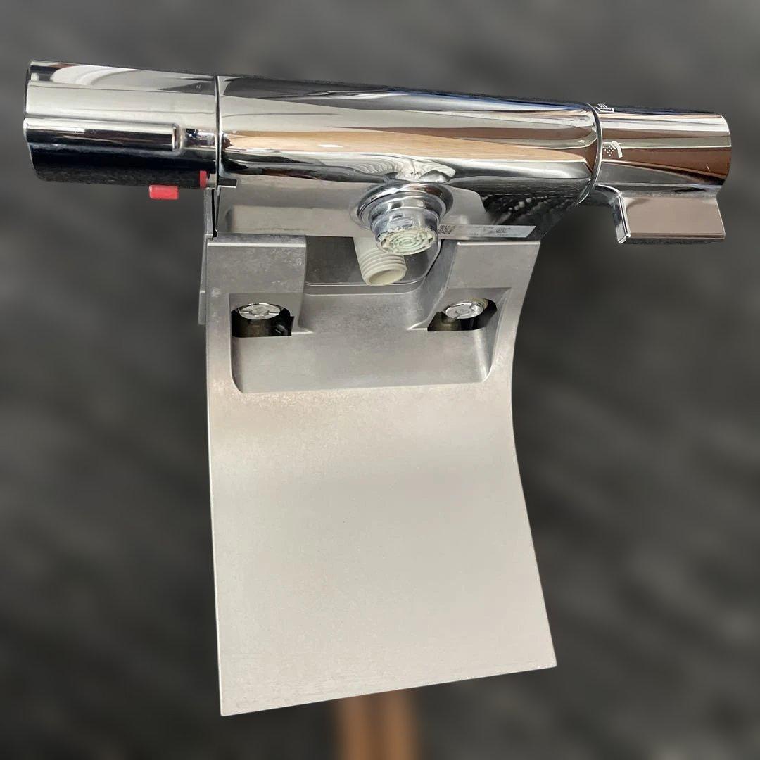 Lixil シャワーヘッド 水流調整機能