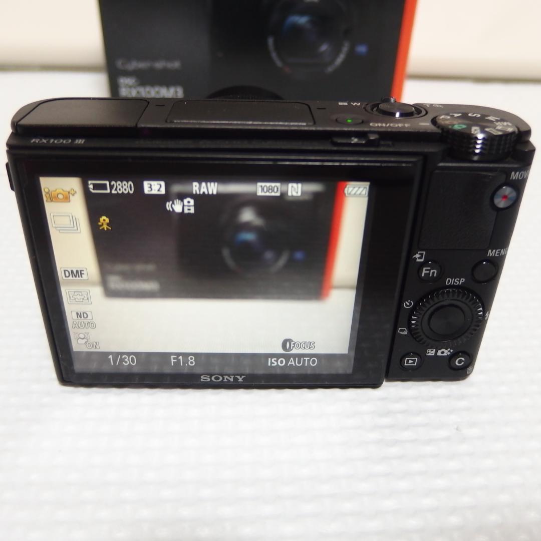 ソニー　高級コンデジ　SONY Cyber-shot DSC-RX100M3